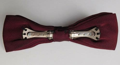 Vintage maroon pique bow tie Tenax Clip-on style mens evening dress slimline O